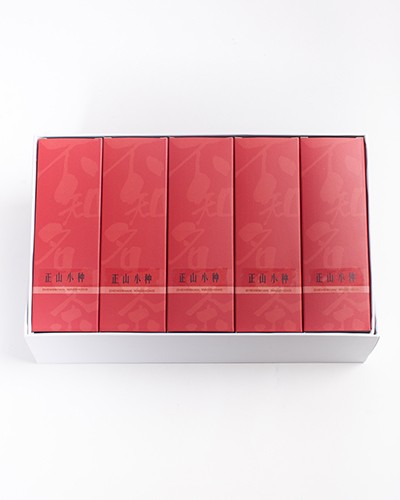 抹得五六七色粉,打扮八九十分娇。‘冰淇淋’系列,陪你炫耀青春。